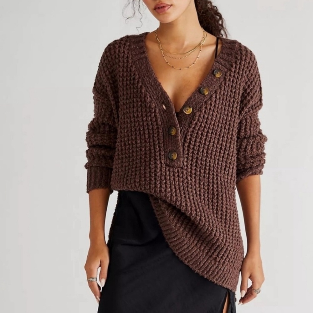 Free People NWT Whistle Thermal Henley Chunky Knit Brown Pullover oversized